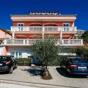 Amari Apartment Starigrad Paklenica